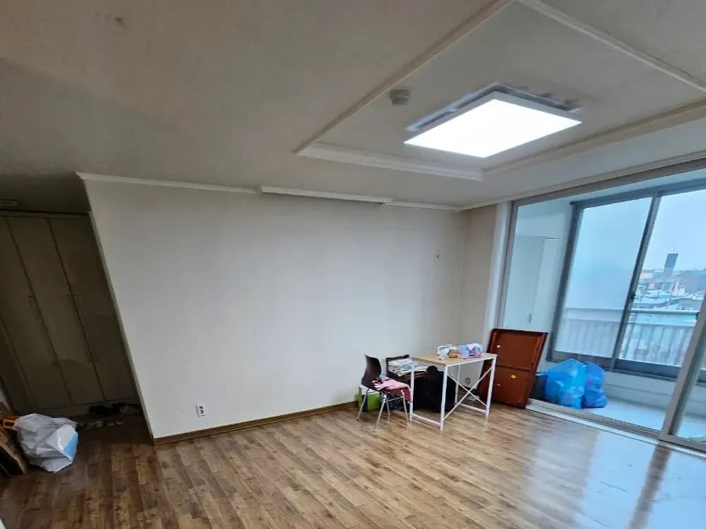 바닥재 공사 시공 사진