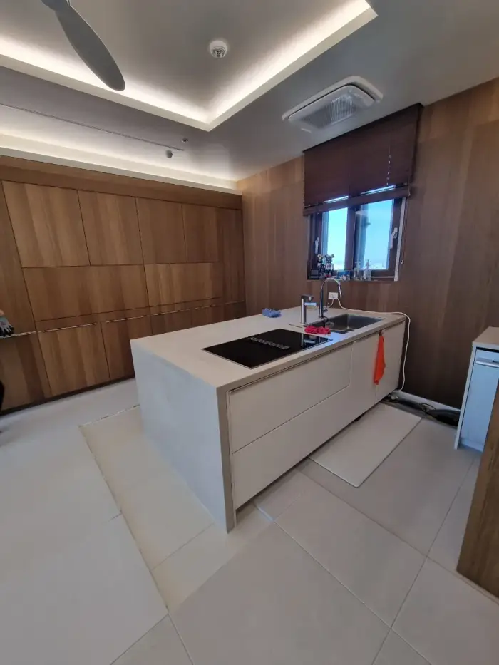 주방 아일랜드식탁절단 세라믹상판컷팅 리폼 완성 사진