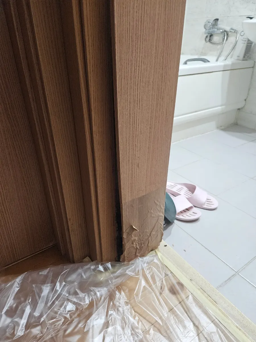 썩은 욕실문틀 부분교체 새것처럼 복원하기 4