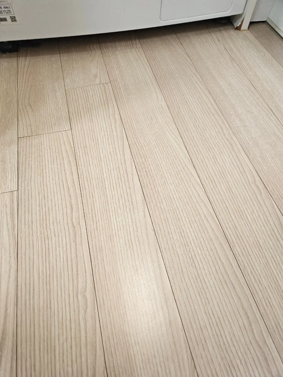 마루부분보수 강마루바닥찍힘 원복하기 11